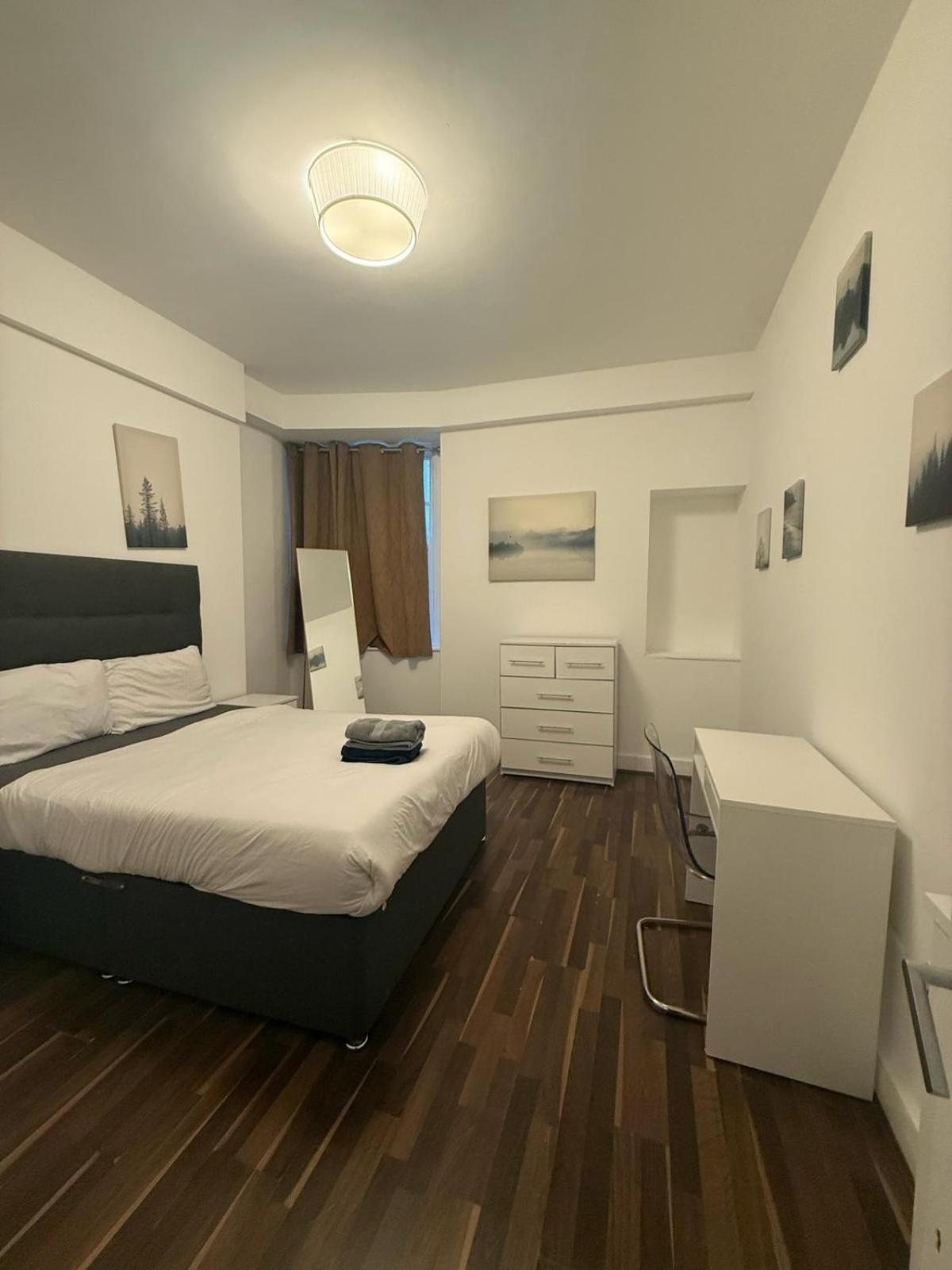 Appartamento C44- Spacious Split Level Flat Near Edgware Road Londra